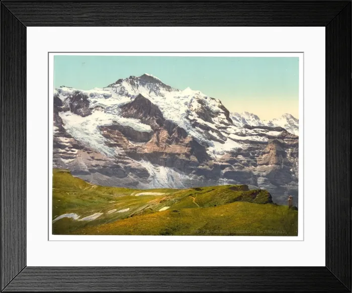Framed Print : Jungfrau and Scheidegg, Bernese Oberland, Switzerland Framed Print : Jungfrau and Scheidegg, Bernese Oberland, Switzerland