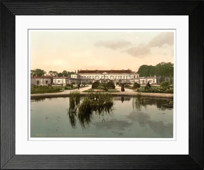 Framed Print : Herrenhausen Schloss, Hanover, Hanover, Germany Framed Print : Herrenhausen Schloss, Hanover, Hanover, Germany