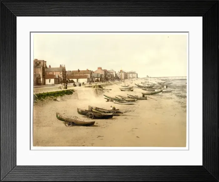 Framed Print : Redcar, the esplanade, Yorkshire, England Framed Print : Redcar, the esplanade, Yorkshire, England