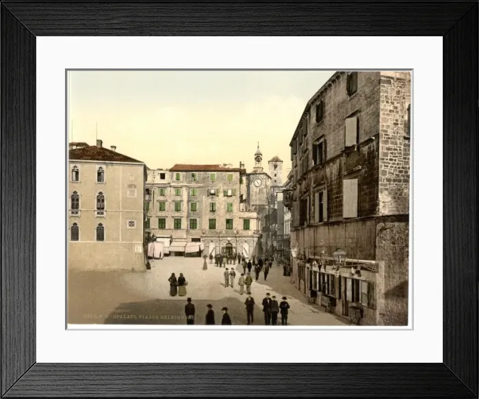Framed Print : Spalato, Signori Square, Dalmatia, Austro-Hungary Framed Print : Spalato, Signori Square, Dalmatia, Austro-Hungary