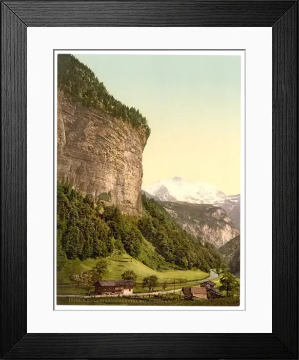 Framed Print : Lauterbrunnen Valley and Jungfrau, Bernese Oberland, SWitzer Framed Print : Lauterbrunnen Valley and Jungfrau, Bernese Oberland, SWitzer