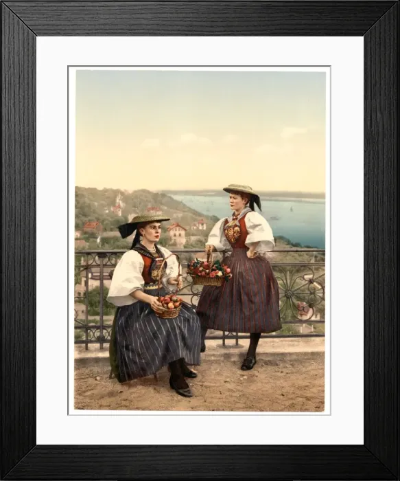Framed Print : National Vierlander costume, Hamburg, Germany Framed Print : National Vierlander costume, Hamburg, Germany