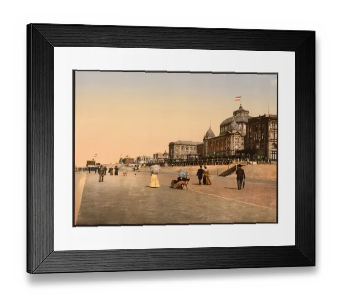 Framed Print : Le Kursaal, les hotels et la terrasse, Scheveningen, Holland Framed Print : Le Kursaal, les hotels et la terrasse, Scheveningen, Holland