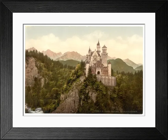 Framed Print : Neuschwanstein, Upper Bavaria, Germany Framed Print : Neuschwanstein, Upper Bavaria, Germany