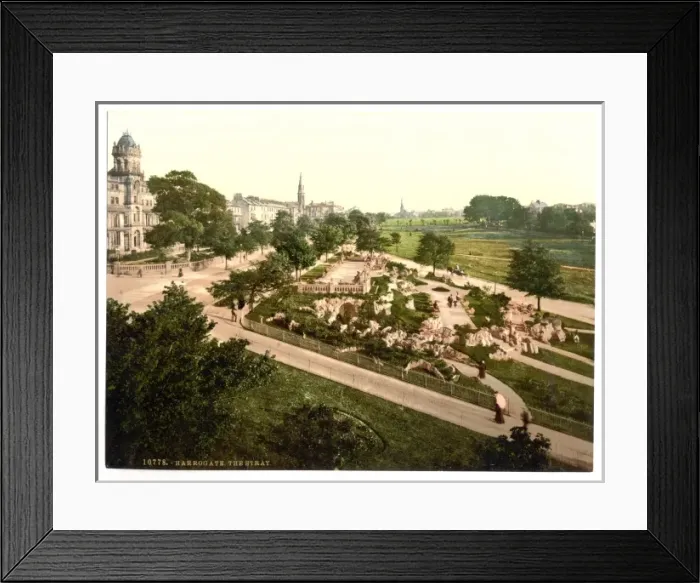 Framed Print : The Stray, Harrogate, England Framed Print : The Stray, Harrogate, England