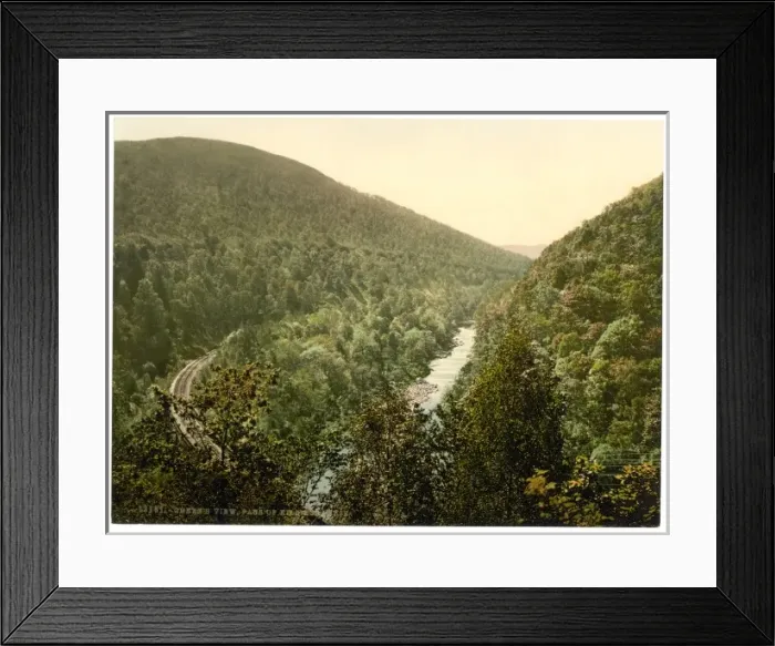 Framed Print : Pass of Killiecrankie, Queens View, Scotland Framed Print : Pass of Killiecrankie, Queens View, Scotland