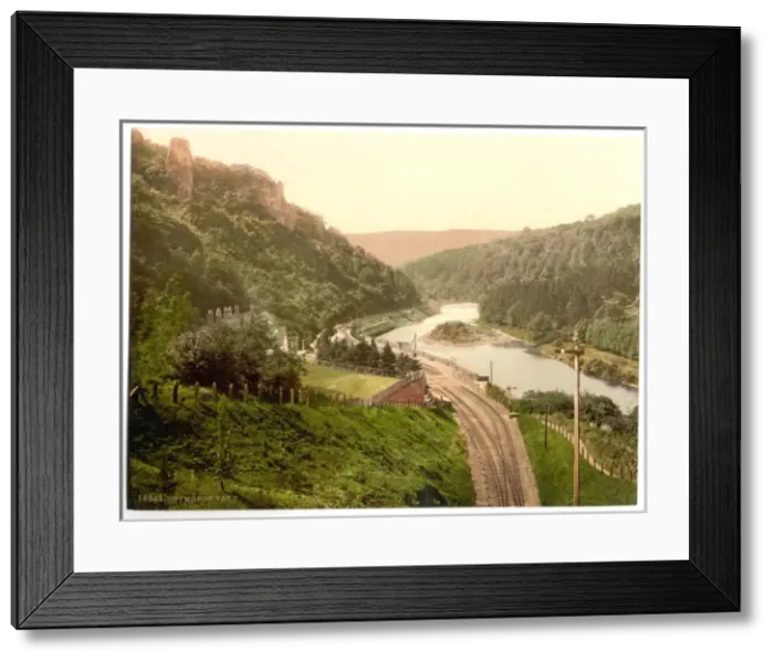 Framed Print : General view, I. Symonds Yat, England Framed Print : General view, I. Symonds Yat, England