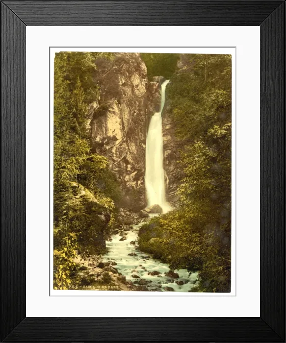 Framed Print : Cascade de Dare Framed Print : Cascade de Dare