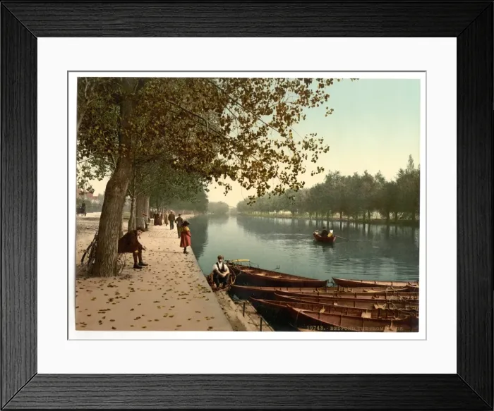 Framed Print : The Promenade, Bedford, England Framed Print : The Promenade, Bedford, England