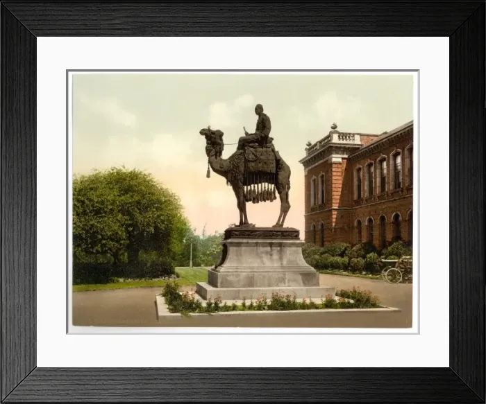 Framed Print : Gordon Memorial, New Brompton, England Framed Print : Gordon Memorial, New Brompton, England