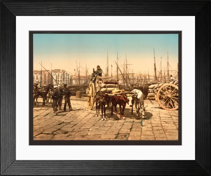 Framed Print : The wharf, Naples, Italy Framed Print : The wharf, Naples, Italy