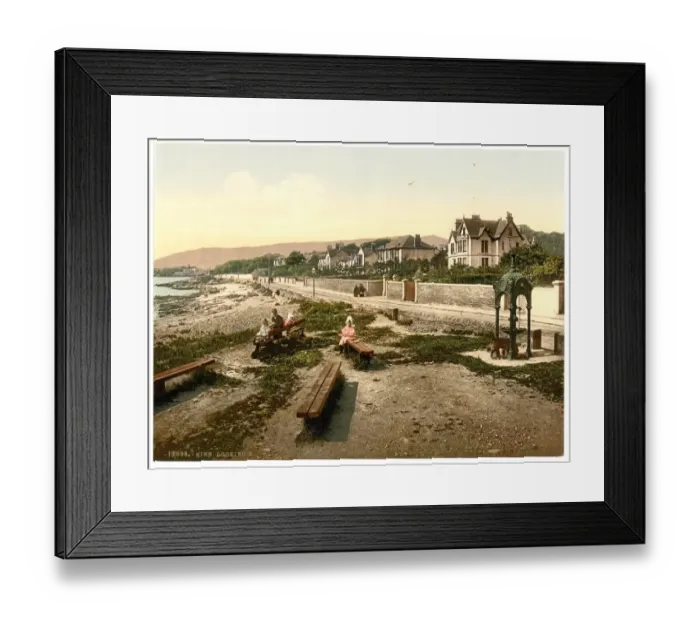 Framed Print : Looking south, Kirn, Scotland Framed Print : Looking south, Kirn, Scotland