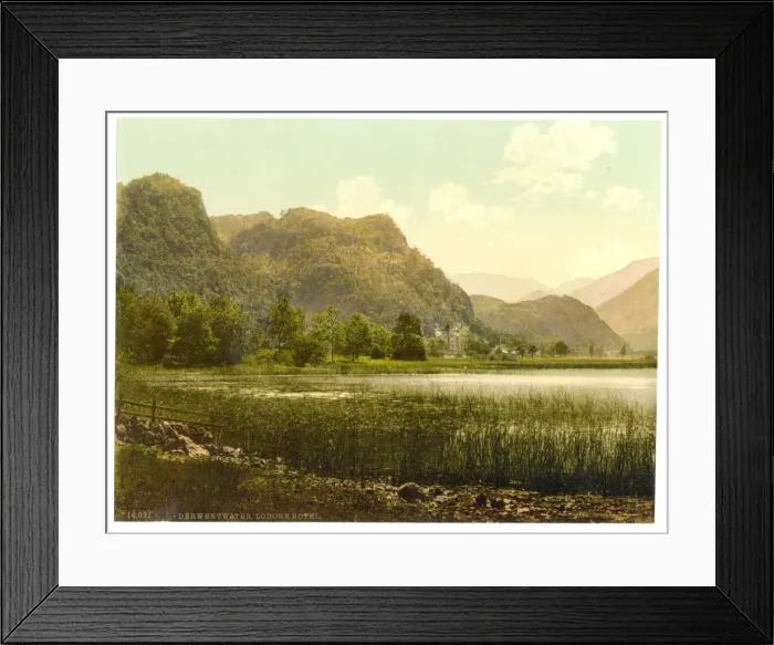 Framed Print : Derwentwater, Lodore Hotel, Waterlily Bay, Lake District, En