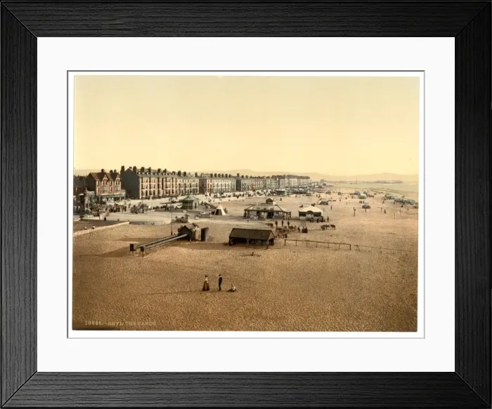 Framed Print : The sands, Rhyl, Wales Framed Print : The sands, Rhyl, Wales