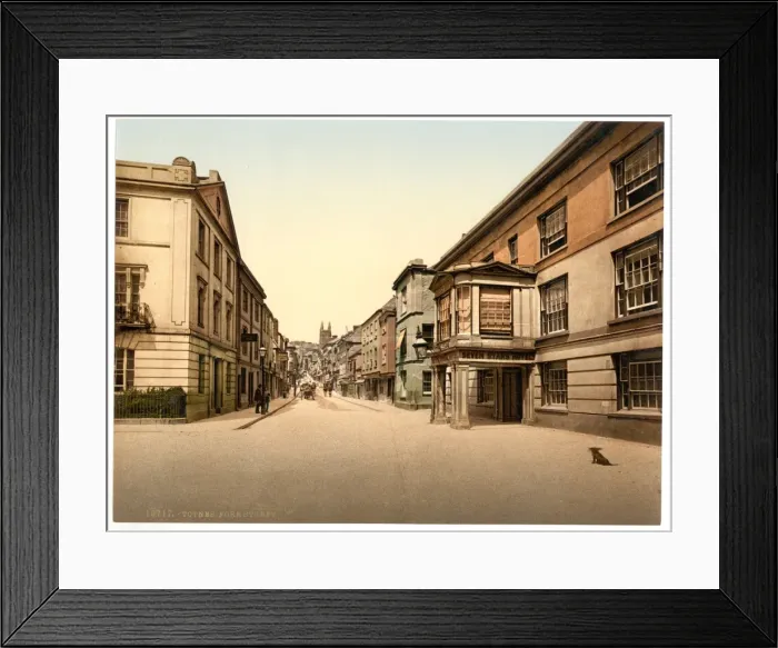 Framed Print : Fore Street, Totnes, England Framed Print : Fore Street, Totnes, England