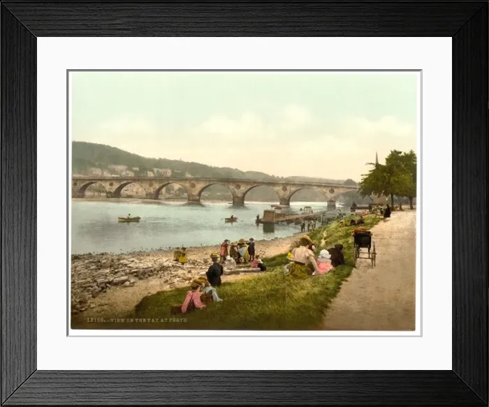 Framed Print : View on the Tay, Perth, Scotland Framed Print : View on the Tay, Perth, Scotland