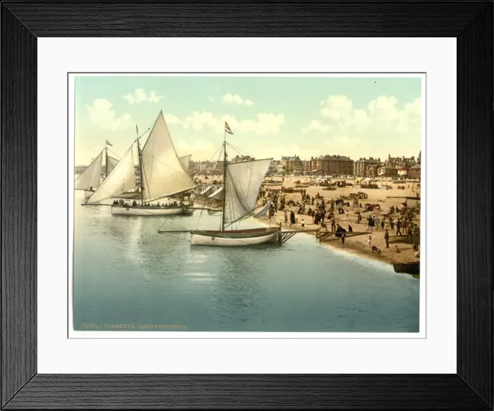 Framed Print : Yachts starting, Yarmouth, England Framed Print : Yachts starting, Yarmouth, England