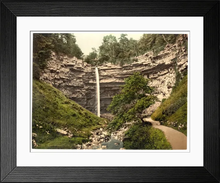 Framed Print : Hawes, Hardrow Scar, Yorkshire, England Framed Print : Hawes, Hardrow Scar, Yorkshire, England