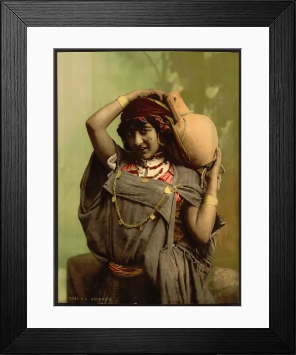 Framed Print : A Bedouin woman, Tunis, Tunisia Framed Print : A Bedouin woman, Tunis, Tunisia