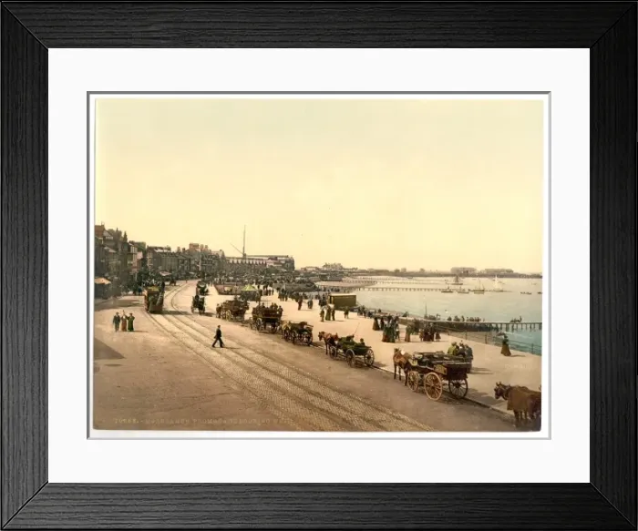 Framed Print : Promenade, West, Morecambe, England Framed Print : Promenade, West, Morecambe, England