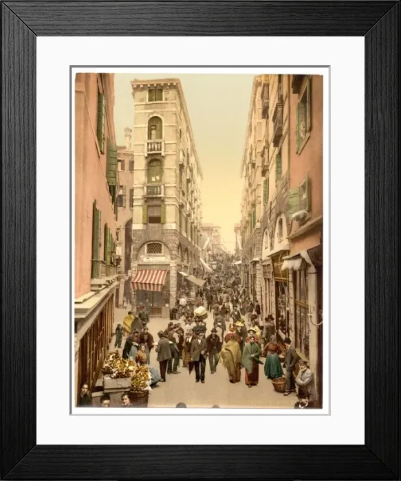 Framed Print : Street near the Rialto, Venice, Italy Framed Print : Street near the Rialto, Venice, Italy