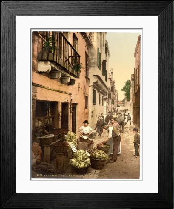 Framed Print : A street, Venice, Italy Framed Print : A street, Venice, Italy