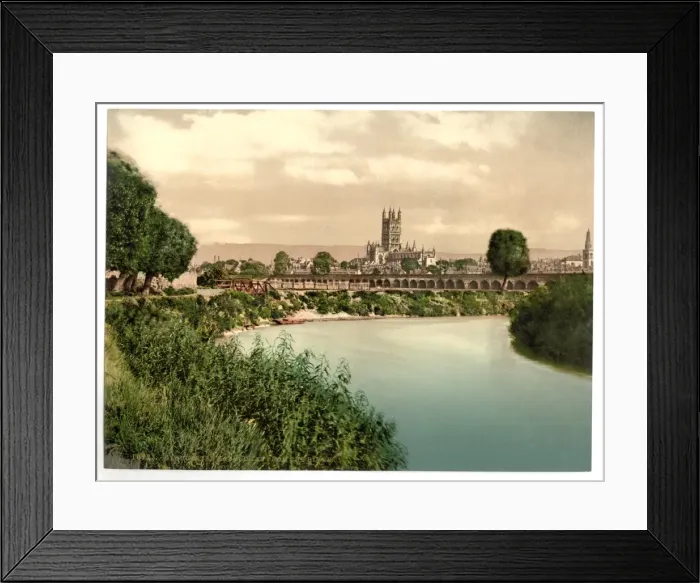 Framed Print : Cathedral from river, Gloucester, England Framed Print : Cathedral from river, Gloucester, England