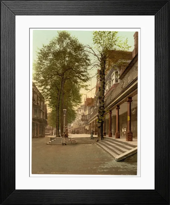 Framed Print : The Pantiles, looking south, Tunbridge Wells, England Framed Print : The Pantiles, looking south, Tunbridge Wells, England