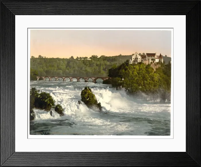 Framed Print : Rheinfall mit Schloss Laufen, Schiffchen Framed Print : Rheinfall mit Schloss Laufen, Schiffchen
