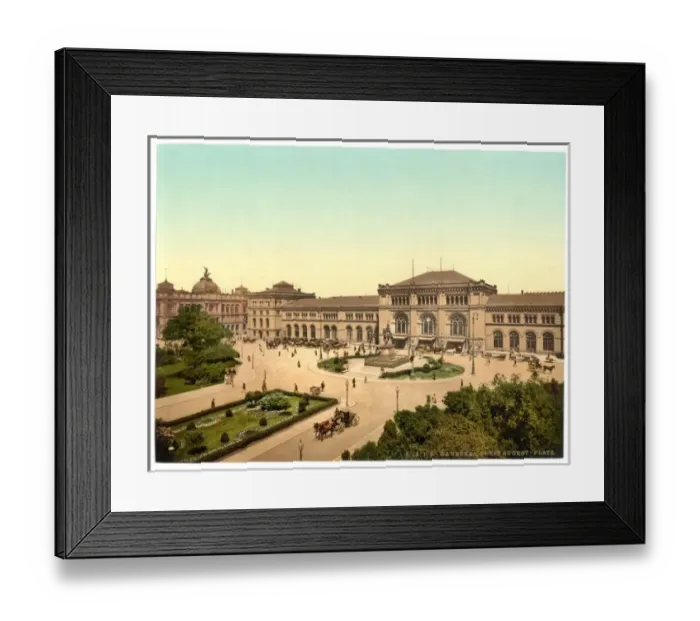 Framed Print : Post Office, Hanover, Hanover, Germany Framed Print : Post Office, Hanover, Hanover, Germany