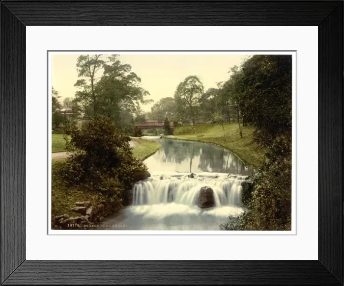 Framed Print : Buxton, the gardens, Derbyshire, England Framed Print : Buxton, the gardens, Derbyshire, England