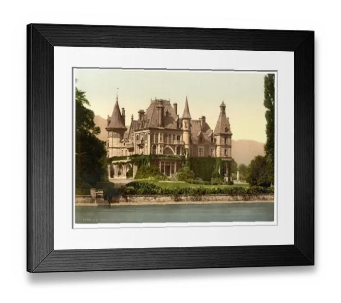 Framed Print : Thun, Shadau Castle, Bernese Oberland, Switzerland