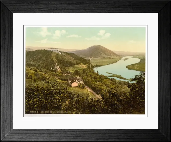 Framed Print : The Walhalla with view in the Danube Valley, Ratisbon (Regen Framed Print : The Walhalla with view in the Danube Valley, Ratisbon (Regen