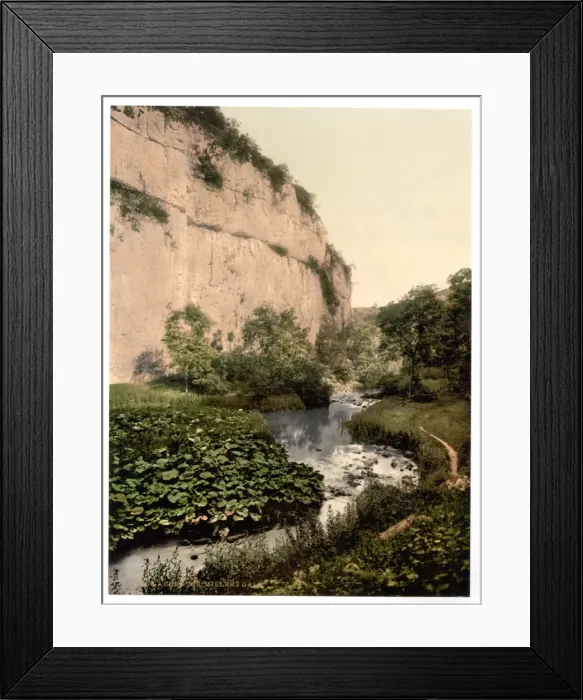 Framed Print : Chee Tor, I, Millers Dale, Derbyshire, England Framed Print : Chee Tor, I, Millers Dale, Derbyshire, England