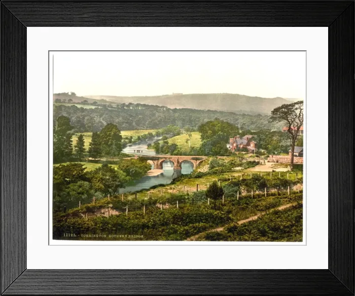 Framed Print : Rothern Bridge, Torrington, England Framed Print : Rothern Bridge, Torrington, England