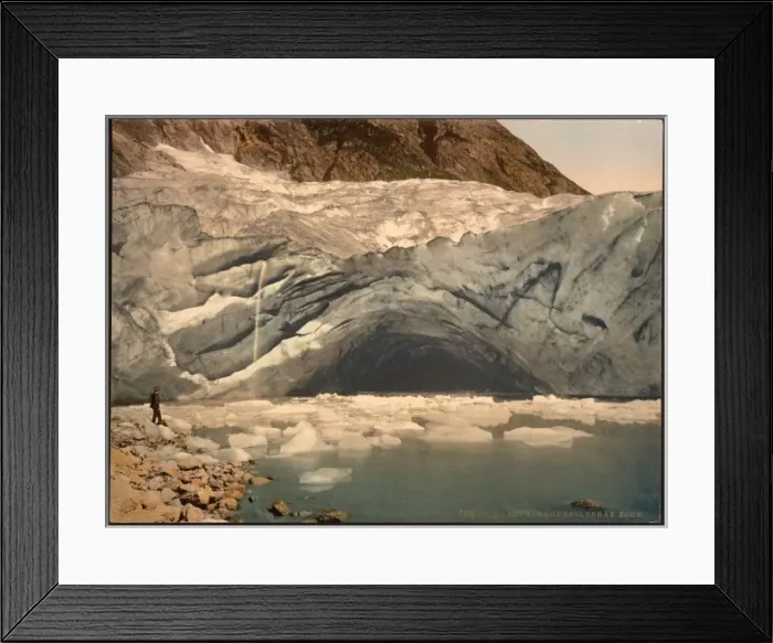 Framed Print : Grotto in Suphellebrae, Sognefjord, Norway Framed Print : Grotto in Suphellebrae, Sognefjord, Norway