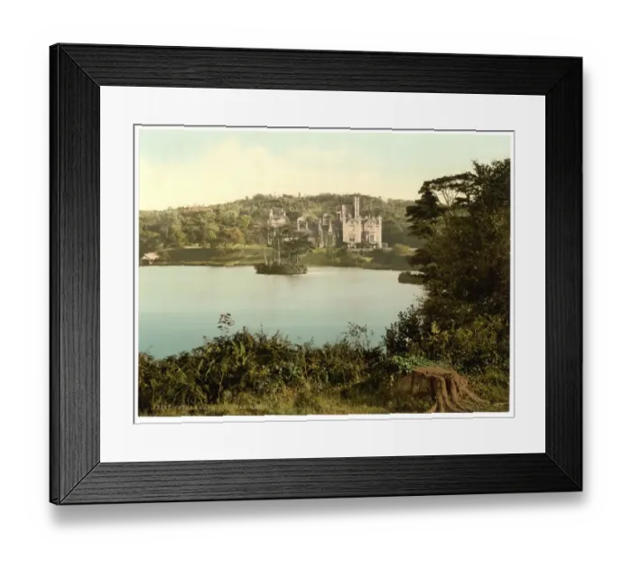 Framed Print : Lochnaw Castle, Stranraer, Scotland Framed Print : Lochnaw Castle, Stranraer, Scotland