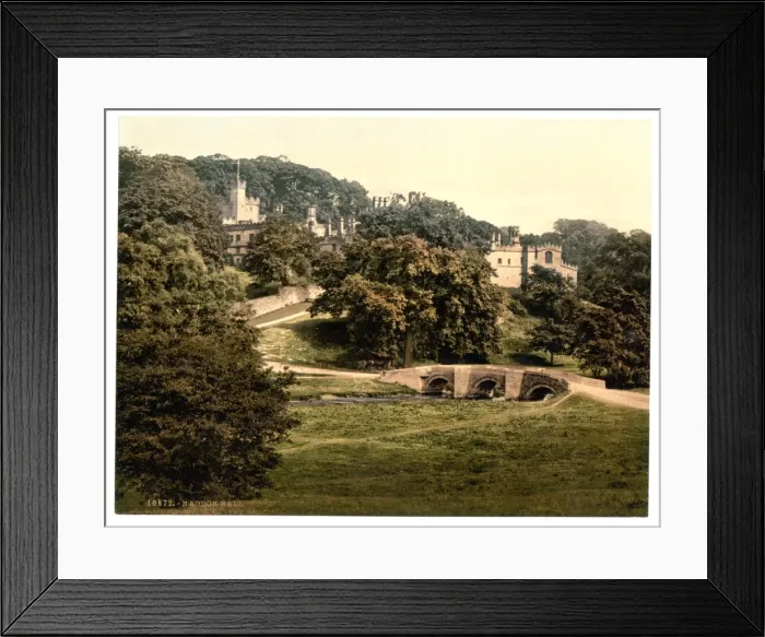 Framed Print : Haddon Hall, Derbyshire, England Framed Print : Haddon Hall, Derbyshire, England