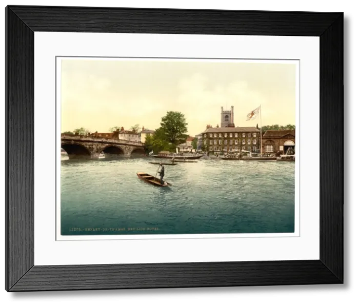 Framed Print : Henley on Thames, Red Lion Hotel, London and suburbs, Englan Framed Print : Henley on Thames, Red Lion Hotel, London and suburbs, Englan
