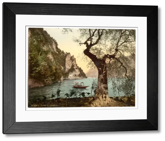 Framed Print : Lugano, Gandria, Tessin, Switzerland Framed Print : Lugano, Gandria, Tessin, Switzerland
