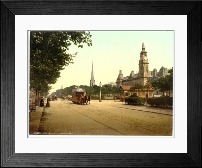 Framed Print : Lord Street, Southport, England Framed Print : Lord Street, Southport, England