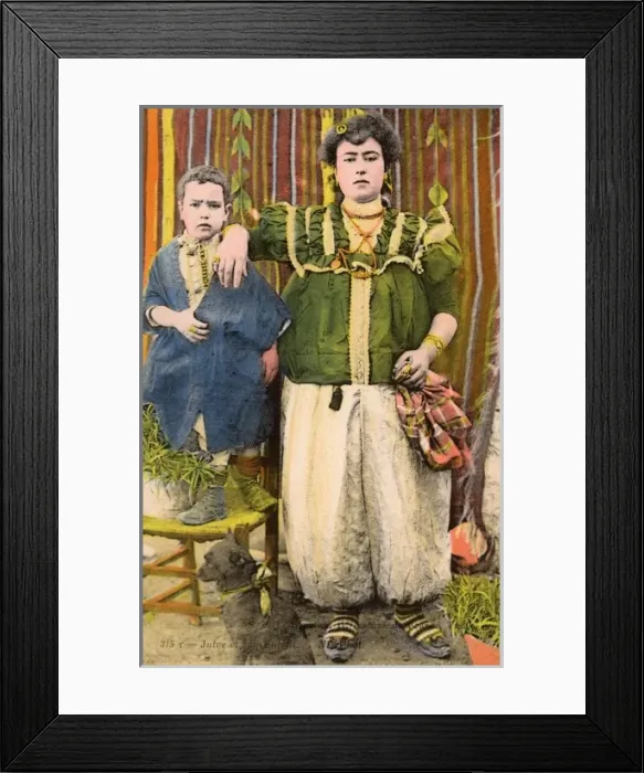 Framed Print : Tunis, Tunisia - A Jewish Woman and her son Framed Print : Tunis, Tunisia - A Jewish Woman and her son