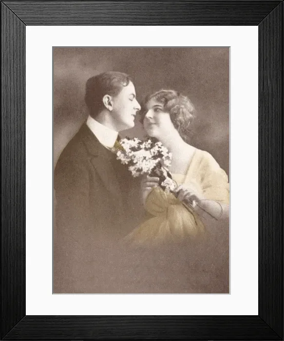 Framed Print : A couple gaze longingly at each other Framed Print : A couple gaze longingly at each other