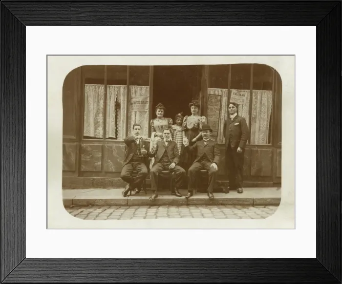 Framed Print : A bar is Paris. Staff photo Framed Print : A bar is Paris. Staff photo