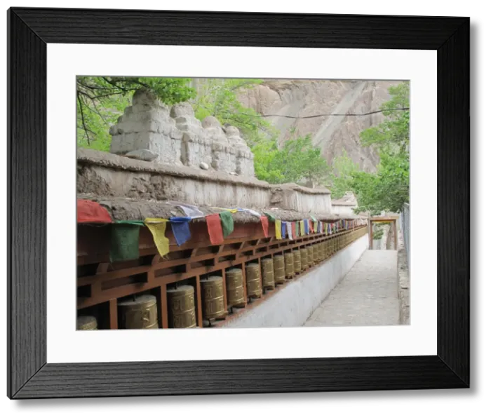Framed Print : India, Jammu and Kashmir, Ladakh Framed Print : India, Jammu and Kashmir, Ladakh