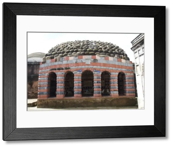 Framed Print : India - West Bengal - Hooghly river - Kalna Framed Print : India - West Bengal - Hooghly river - Kalna