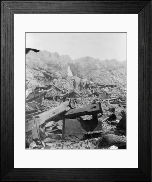 Framed Print : Interior view of Fort Sumter showing ruins, taken by a Confe Framed Print : Interior view of Fort Sumter showing ruins, taken by a Confe