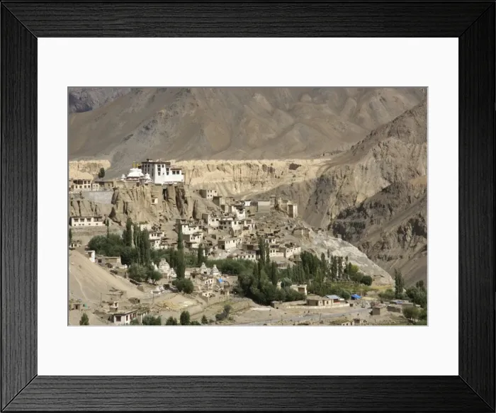 Framed Print : India, Jammu and Kashmir, Ladakh Framed Print : India, Jammu and Kashmir, Ladakh