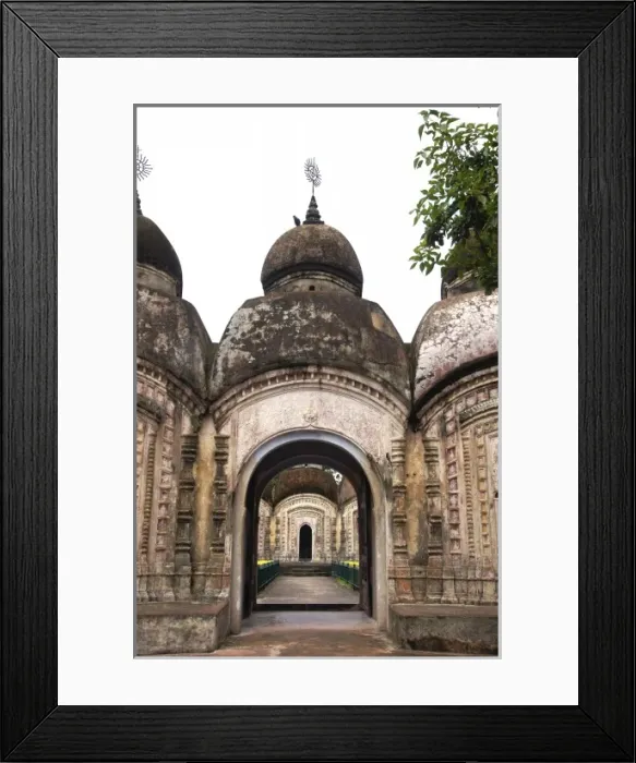 Framed Print : India - West Bengal - Hooghly river - Kalna Framed Print : India - West Bengal - Hooghly river - Kalna