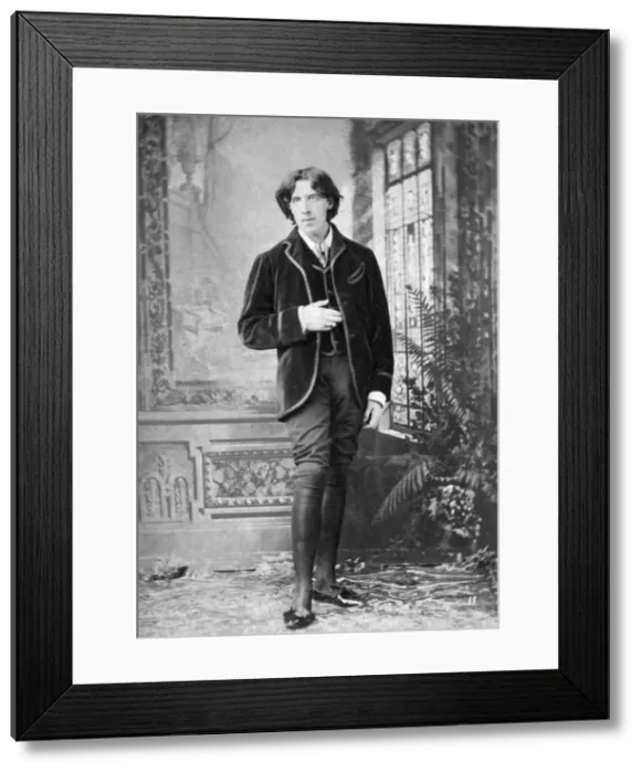 Framed Print : Oscar Wilde Framed Print : Oscar Wilde